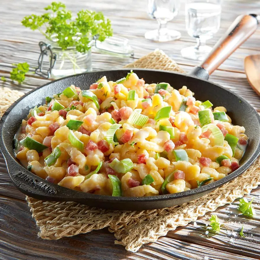 Schinken-Spätzlepfanne